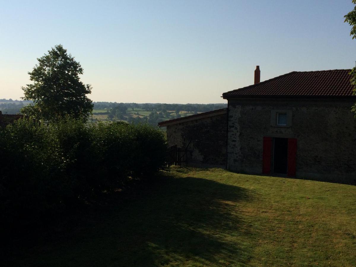 Le Marronnier Entre Les Buis Bed & Breakfast Bussiere-Poitevine Exterior photo