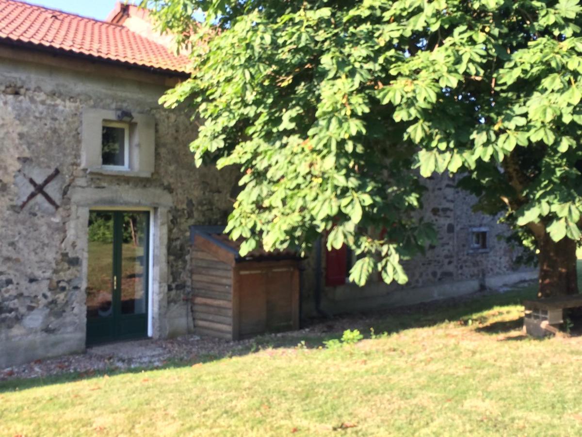 Le Marronnier Entre Les Buis Bed & Breakfast Bussiere-Poitevine Exterior photo